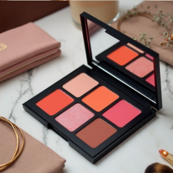 8W Warm Master Blush Palette - Radiant Glow Edition