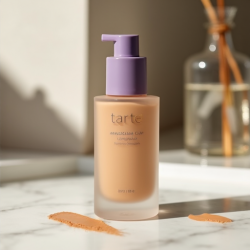 Amazonian Clay Luxe Foundation SPF 15