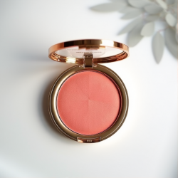 Luminoso Baked Blush