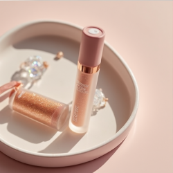 Lidstar Glistening Eye Glow - Radiant Illumination